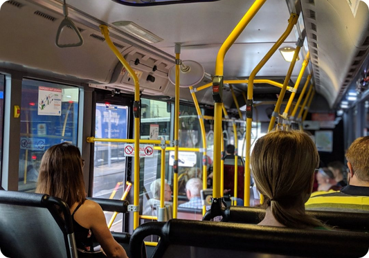 ÖPNV-Frust: Warum der Umstieg auf nachhaltige Fahrten so gut wie unmöglich ist